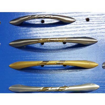 Мебельная Ручка 8512-96мм золото